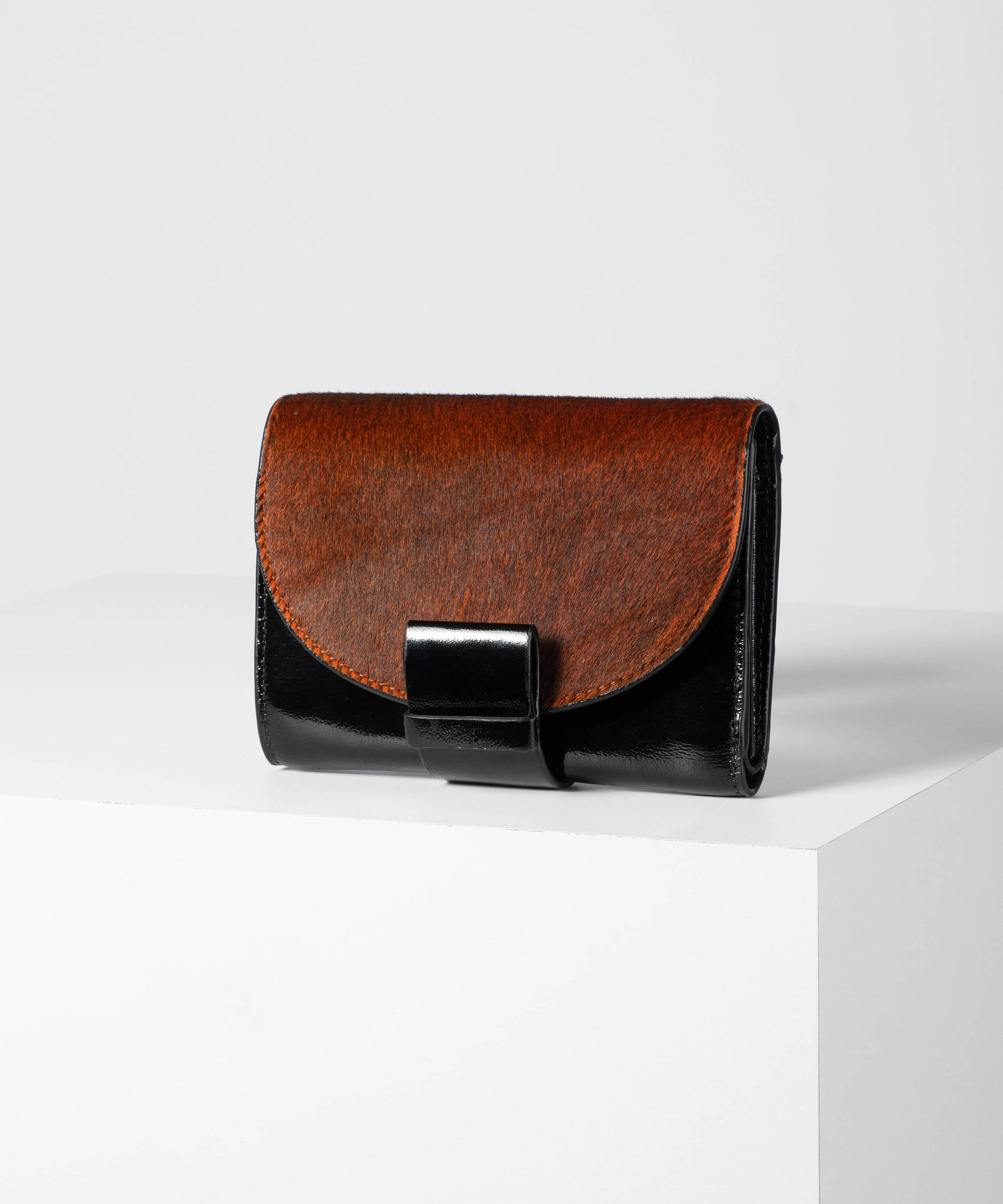 color:braun_ansicht:000000000000001_dokar:Z07_dokar-text:online inhalt