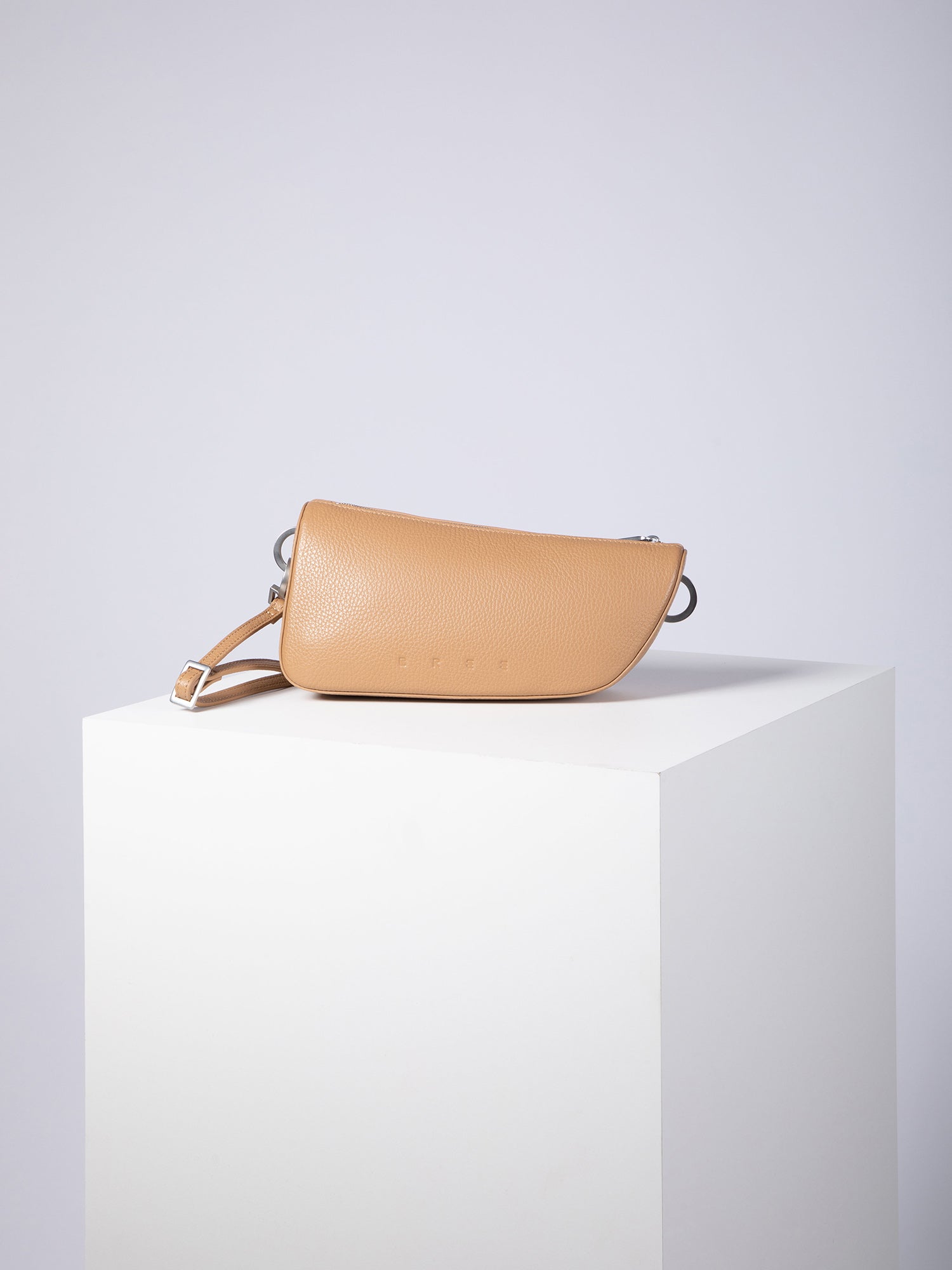 color:beige_ansicht:000000000000001_dokar:Z07_dokar-text:online inhalt