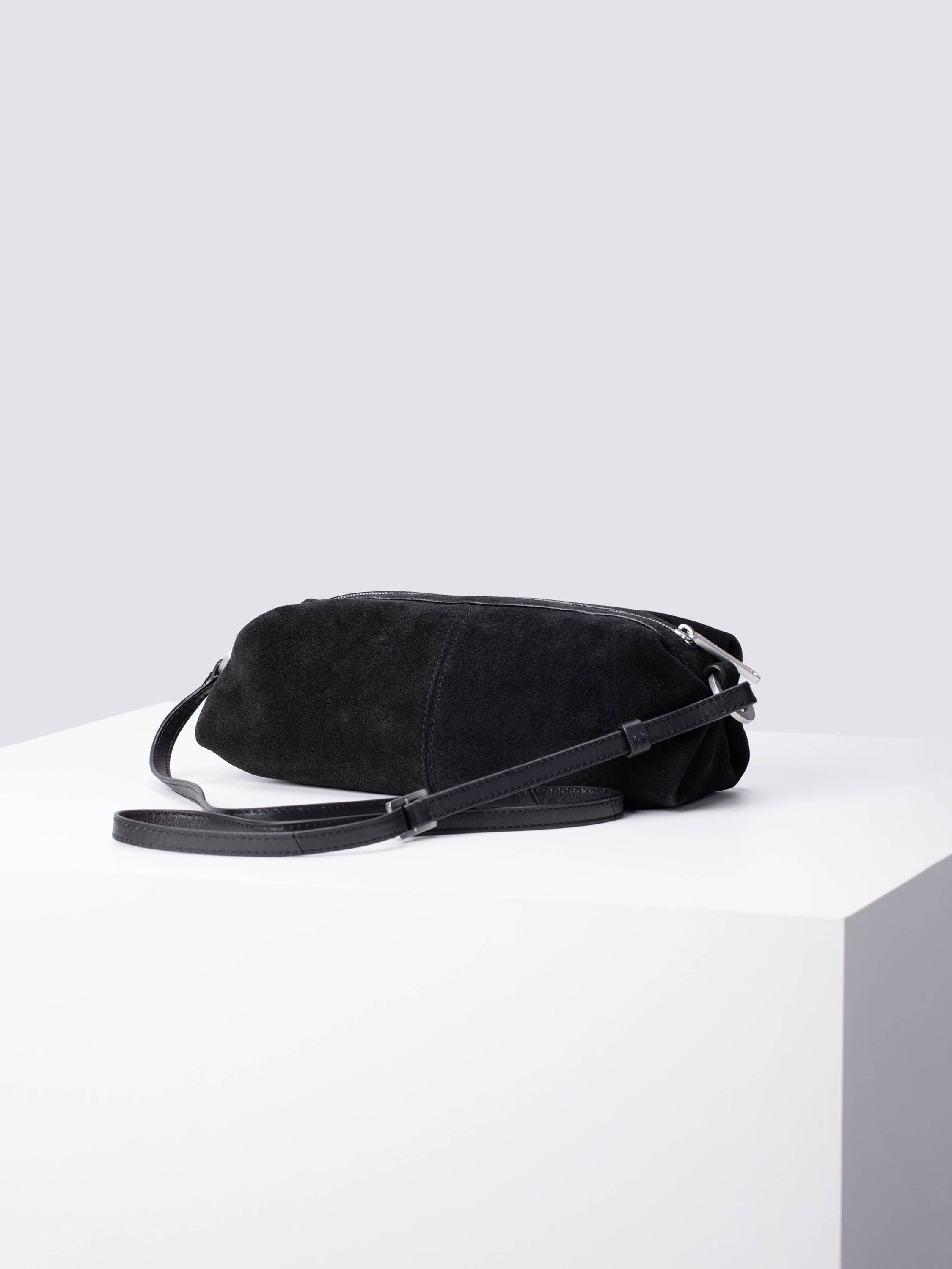 color:schwarz_ansicht:000000000000003_dokar:Z07_dokar-text:online inhalt
